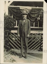 Foto de imprensa 1931 Exército dos Estados Unidos General Peyton C. March em roupas civis comprar usado Foto de imprensa 1931 Exército dos Estados Unidos General Peyton C. March em roupas civis comprar usado  Enviando para Brazil