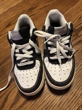Tênis Nike Air Force 1 preto casual baixo atlético tamanho 5Y doodle comprar usado  Enviando para Brazil