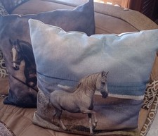 Set horse themed for sale  Anza
