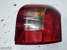 2006 TOYOTA COROLLA REAR TAIL LIGHT HATCHBACK LHD RIGHT E111B02 comprar usado  Enviando para Brazil