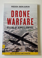 Drone Warfare: Killing by Remote Control by Benjamin, Medea, usado comprar usado  Enviando para Brazil