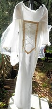Robe médiéval d'occasion Robe médiéval d'occasion  Saint-Jean-de-Liversay