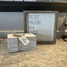 Home decor bundle for sale  Twinsburg