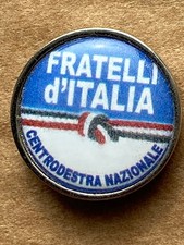 Distintivo fratelli italia usato  Viu