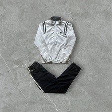 Lacoste trainingsanzug gebraucht kaufen Lacoste trainingsanzug gebraucht kaufen  Jarplund-Weding