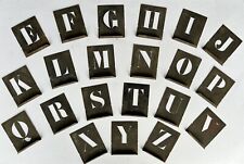 Lettres pochoirs anciens d'occasion  Paris II