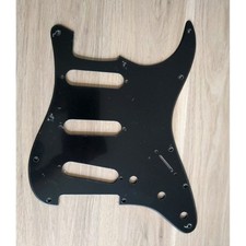 Pickguard noir 1ply d'occasion  Brest
