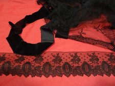 Lot noir dentelle d'occasion Lot noir dentelle d'occasion  Saint-Cyprien