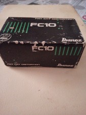 chitarra distorsore pedale usato chitarra distorsore pedale usato Casapesenna