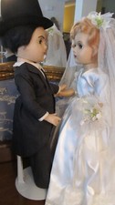 Usado, Bonecas lindas, composição A/O noiva e noivo com RING BEARER além do bolo! comprar usado  Enviando para Brazil