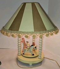 Lâmpada carrossel musical vintage de madeira de plástico para quarto de bebê IRMI - 1958 funciona, usado comprar usado  Enviando para Brazil