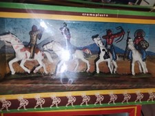 Scatola landi indiani usato  Avellino