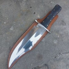 Coltello caccia personalizzato usato  Spedire a Italy