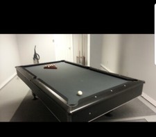 Pool table for sale  Maple Heights