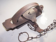 Vintage Victor No. 14 armadilhas de salto sob mola com dentes e corrente caça antiga, usado comprar usado Vintage Victor No. 14 armadilhas de salto sob mola com dentes e corrente caça antiga, usado comprar usado  Enviando para Brazil