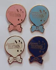 Lot pins differents d'occasion  Riom