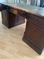 Grand bureau notaire d'occasion Grand bureau notaire d'occasion  Épinay-sur-Seine