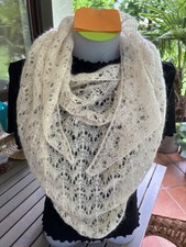 Handgestricktes tuch dreieckst gebraucht kaufen  Bad Homburg v. d. Höhe