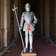 Statua cavaliere medievale usato  Montebello della Battaglia