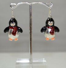  Holiday Winter Pinguim Hook Dangle Earrings Red Black Enamel Silver Tone 12E 81 comprar usado  Enviando para Brazil