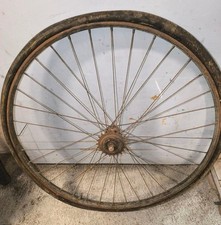 Roue arriere 700 d'occasion  Clermont-Ferrand-