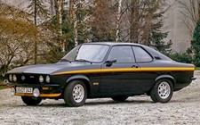 Opel manta mitica usato  Viterbo