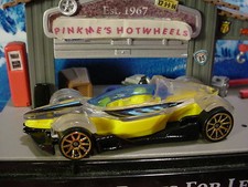 Usado, Hot Wheels 2015 SPIN STORM Design FORMULA STREET racer✰Claro/Amarelo/Preto✰SOLTO comprar usado Usado, Hot Wheels 2015 SPIN STORM Design FORMULA STREET racer✰Claro/Amarelo/Preto✰SOLTO comprar usado  Enviando para Brazil