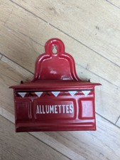 Red metal matchbox d'occasion  Expédié en Belgium