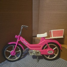 Antiga 1983 Barbie ciclomotor moto com cesta Mattel motocicleta Hong Kong comprar usado  Enviando para Brazil