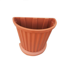 Vaso parete plastica usato  Tramonti