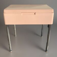 Tabouret rangement rose d'occasion  Gardanne