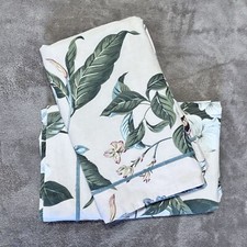 Two standard shams for sale  Hampton