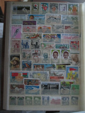 Lot timbres afrique d'occasion  Châteauneuf-sur-Loire