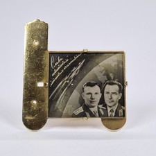 Souvenir scrivania sovietico usato  Spedire a Italy