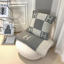 Novo travesseiro de cashmere xadrez de lã xale quente macio sofá cama almofada presente comprar usado  Enviando para Brazil