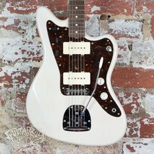 Fender Jazzmaster '66 reedição JM66-85 2010 EUA loira CIJ Japão comprar usado  Enviando para Brazil
