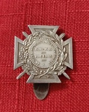 Insigne anciens combattants d'occasion  Angoulême