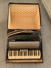 Accordion bass accordion usato  Venegono Superiore
