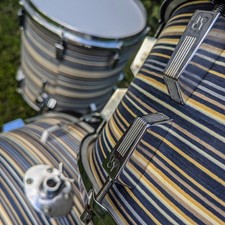Batteria sonor swinger usato  Spedire a Italy