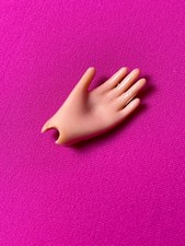 Pedigree sindy hand for sale Pedigree sindy hand for sale  LONDON