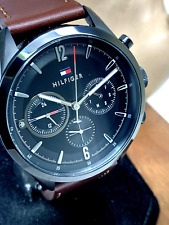 Usado, Relógio masculino Tommy Hilfiger 1791942 quartzo mostrador preto pulseira de couro marrom 44mm comprar usado  Enviando para Brazil
