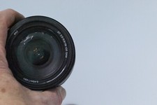 Lente de foco automático Sony 18-135mm F/3.5-5.6 DT SAM Alpha Mount {62} - Peças comprar usado  Enviando para Brazil