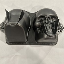 Wilton skull cake for sale  Palmer