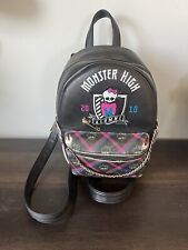Mini mochila Monster High Alumni. Frete rápido comprar usado  Enviando para Brazil