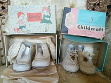 Lote de 2 caixas originais de couro branco vintage para bebês com cadarço usado comprar usado Lote de 2 caixas originais de couro branco vintage para bebês com cadarço usado comprar usado  Enviando para Brazil