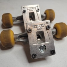 Vintage Anos 90 THUNDER MADE EUA Par de Caminhões de Skate 6 Furos Raro 8” - USADO comprar usado  Enviando para Brazil