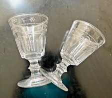 Beaux verres pied d'occasion  Saint-Cyr-sur-Loire
