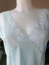 Fond robe vintage d'occasion  Tourcoing
