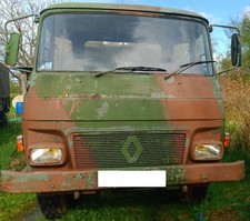 Vehicule camion renault d'occasion  Cosne-Cours-sur-Loire