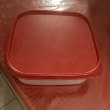 Tupperware quadratischer behä gebraucht kaufen Tupperware quadratischer behä gebraucht kaufen  Hessisch Oldendorf